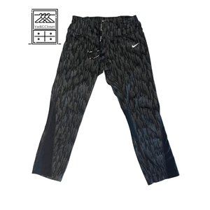 Nike Dri-Fit Power Tight Fit Crop Capri Women's Small Zip Pocket On Back Sz: S